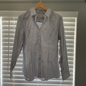 Express - Ultimate Essentials Shirt